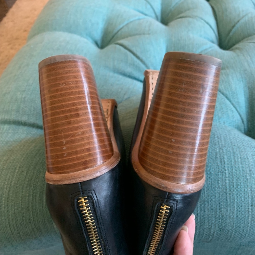 Ted Baker of London booties - Picture 3 of 7
